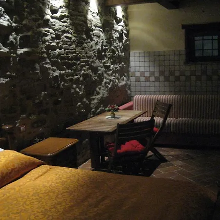 בית הארחה La Casa Di Ercole *